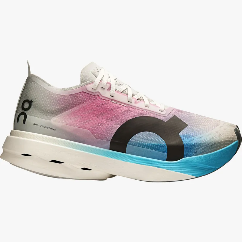 Pantofi de alergare On Running Cloudboom Strike 39 EU